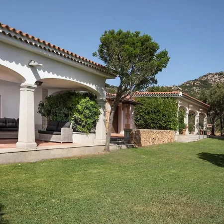 Emeraldway - Corallina, Turchesina & Smeraldina Stylish And Pool * Porto Cervo